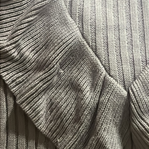 NA-KD ruffled sweater - Picture 7 of 8